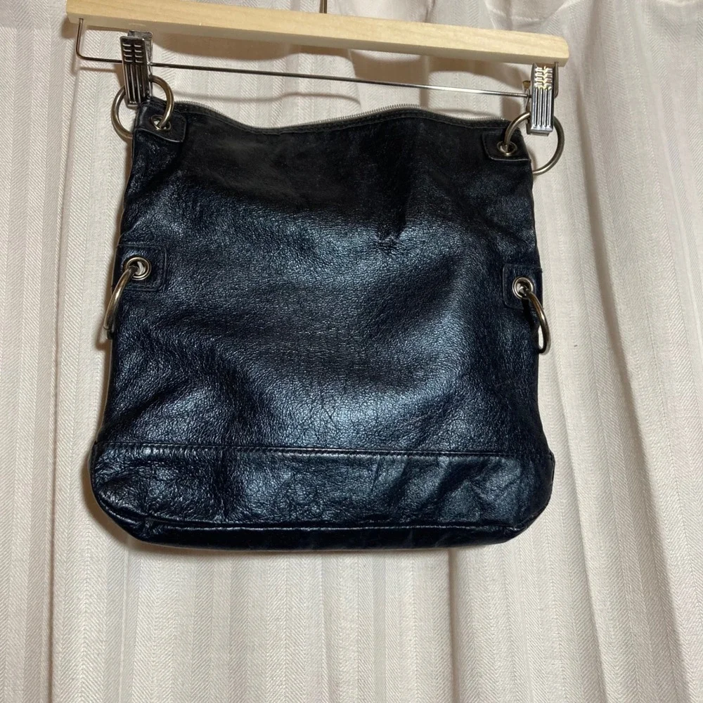 The Sak Black Leather Foldover Crossbody Bag Floral Bird Print Lining‎ No Strap